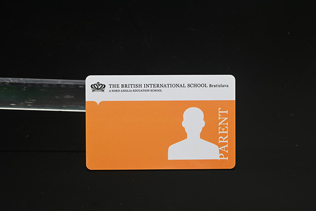 惡意復(fù)制小區(qū)電梯門禁卡-小區(qū)門禁刷卡-會拘留