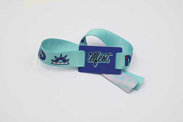 淺談停車場系統(tǒng)對幾種停車卡的識(shí)別分類