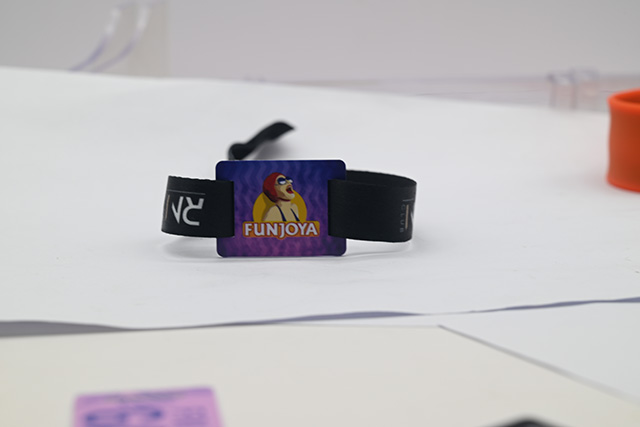 水晶滴膠卡，不一樣的選擇不一樣的心情